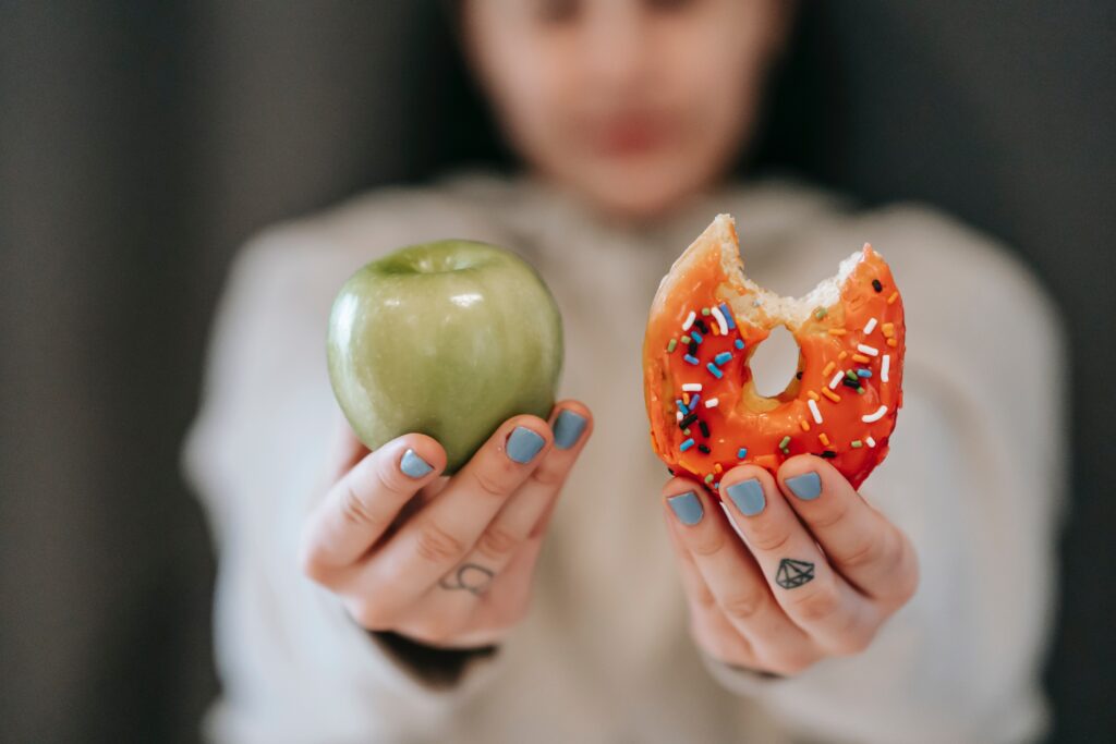Donut Vs. Apple